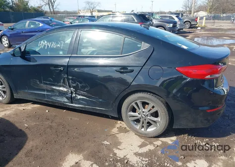 2017 Hyundai Elantra Se z USA, uszkodzony, nr VIN 5NPD84LFXHH052090